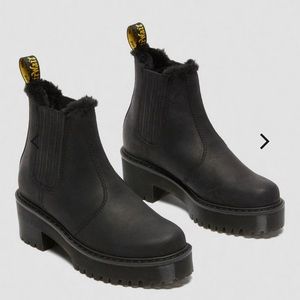 ROMETTY FAUX FUR LEATHER CHELSEA BOOTS